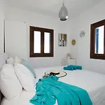 Апартаменты Olive Tree, 2brm With Pool