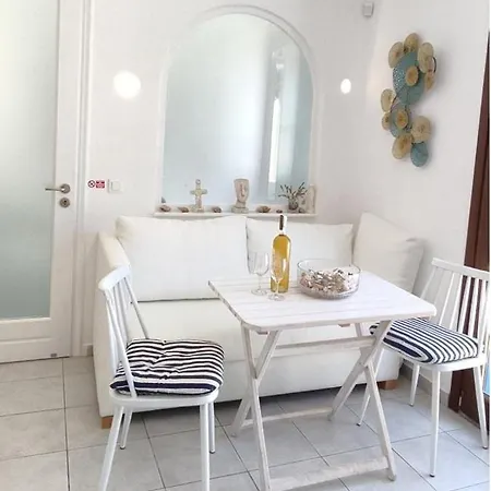 Olive Tree, 2brm With Pool Apartamento *